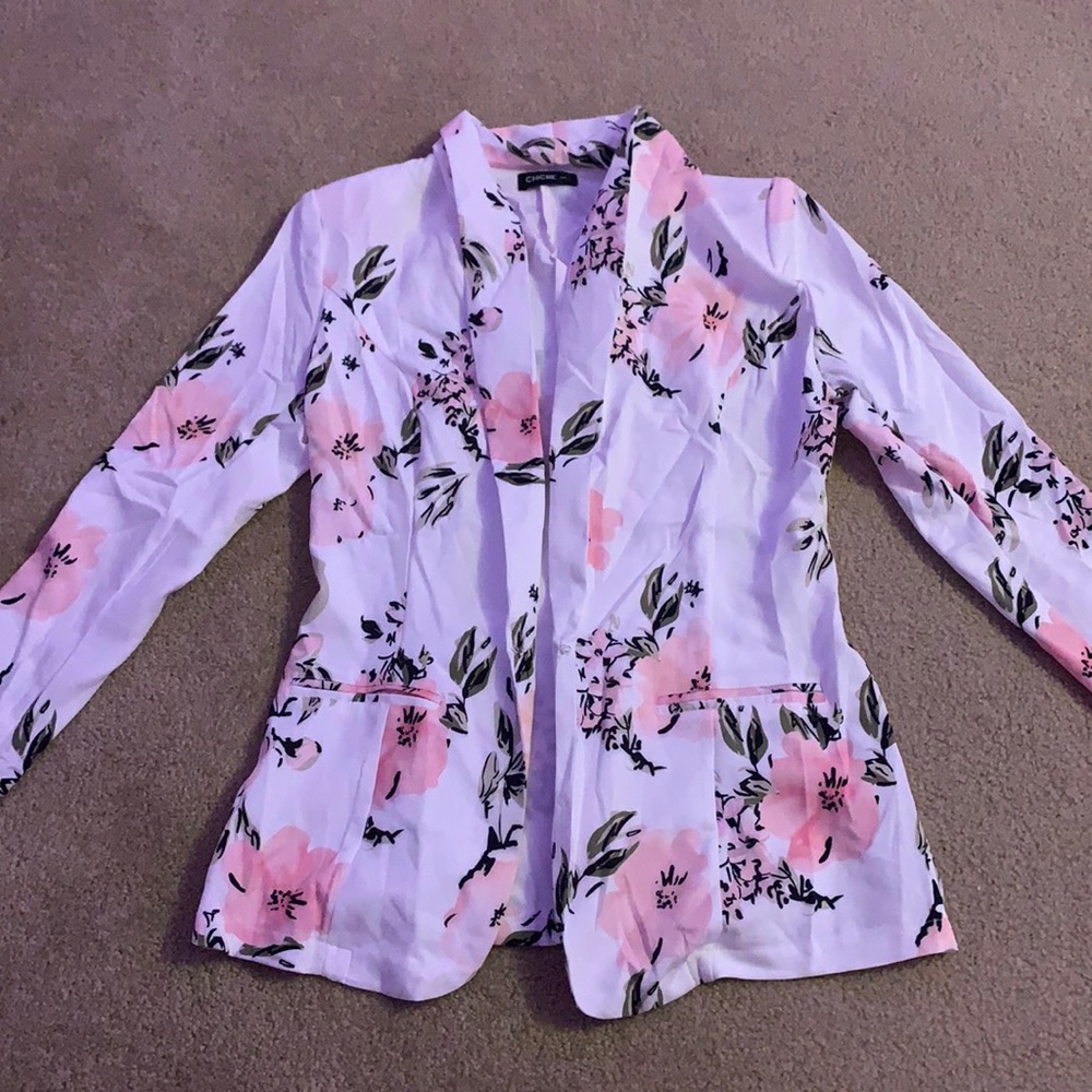 lovely floral print blazer super sophisticated
